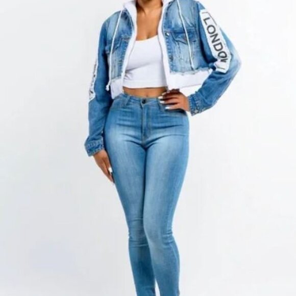 Stylish fashion icon CROP Jean Jacket - Picture 10 of 11
